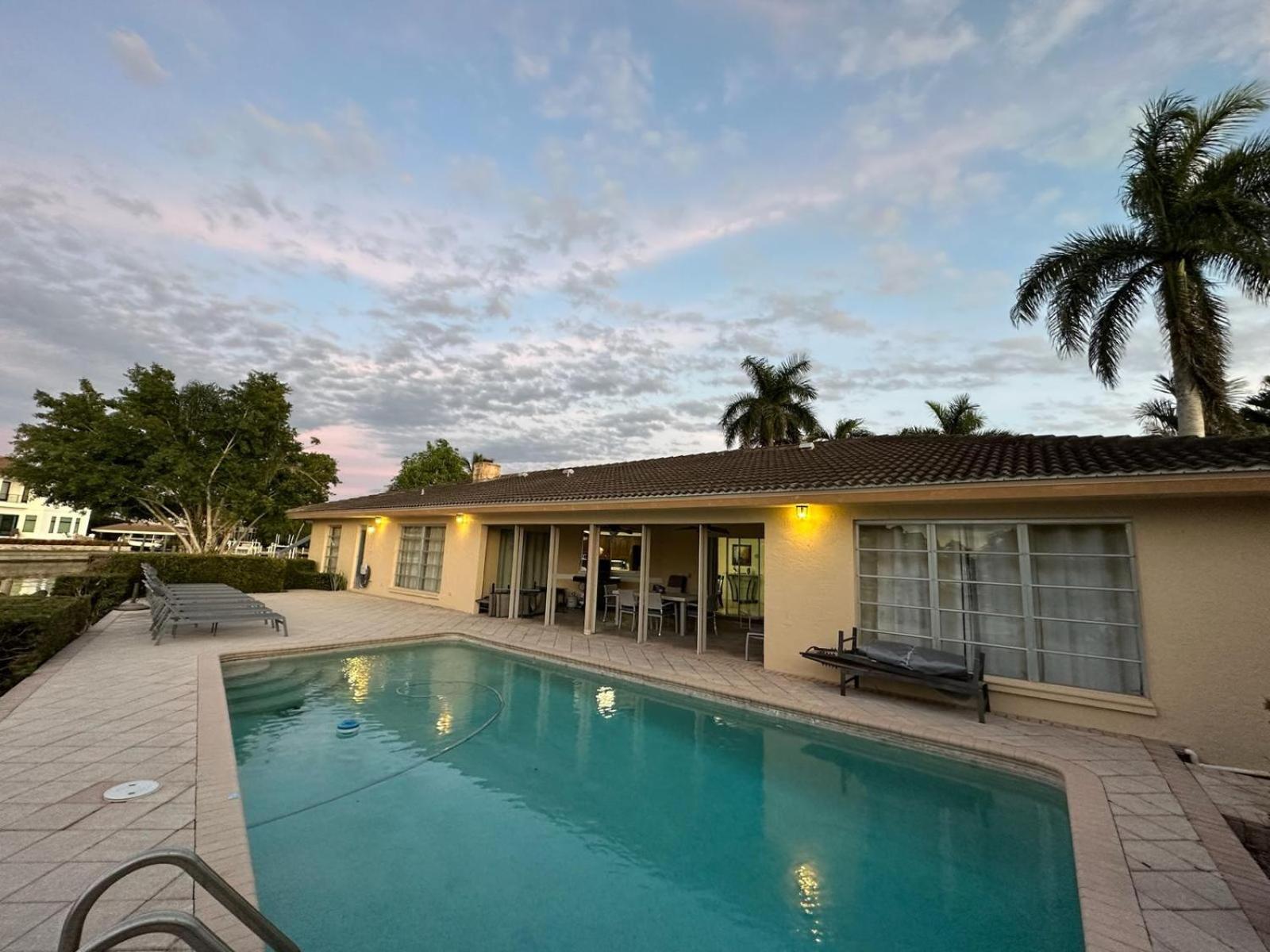 Villa Marco Island Exteriér fotografie
